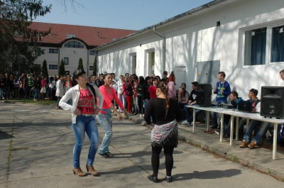 Szent Bazil Középiskola Roma nap ("Laco Dives") a kisvárdai Telegdiben! Hírek