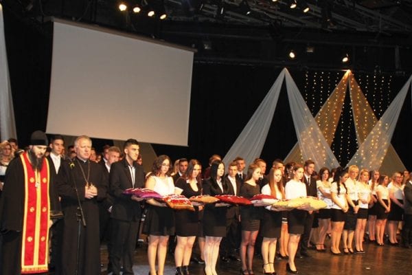 Szent Bazil Középiskola Kisvárdai Telegdisek is elismerésben részesültek a pedagógus napon Hírek