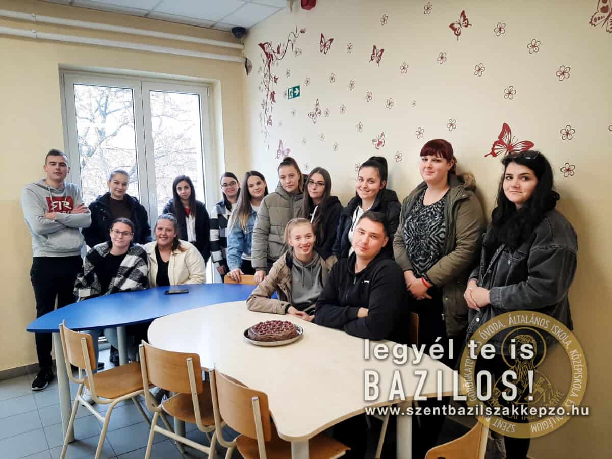 Szent Bazil Középiskola A cukorbetegség világnapja Debreceni tagintézmény Hírek