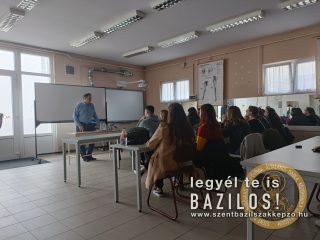 Szent Bazil Középiskola Mi a pénzügyi kultúra? Debreceni tagintézmény Hírek
