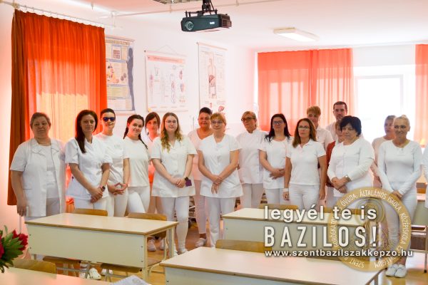Szent Bazil Középiskola Ajánljuk magunkat! Debreceni tagintézmény Hírek