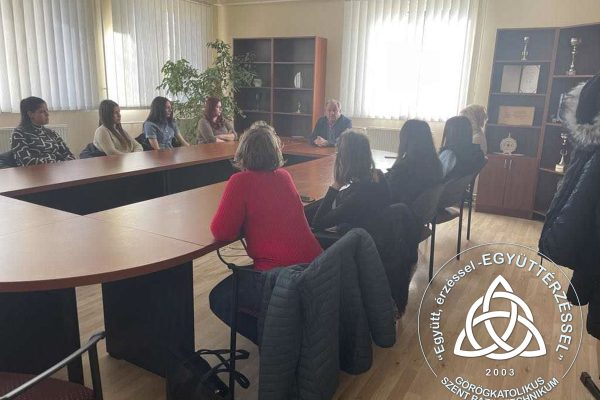 Szent Bazil Középiskola Tanévkezdés a Felnőttek középiskolájába, Kisvárdán! Hírek