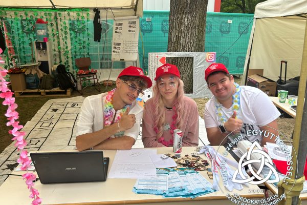 Szent Bazil Középiskola Zárult a vizsgák sora Hírek