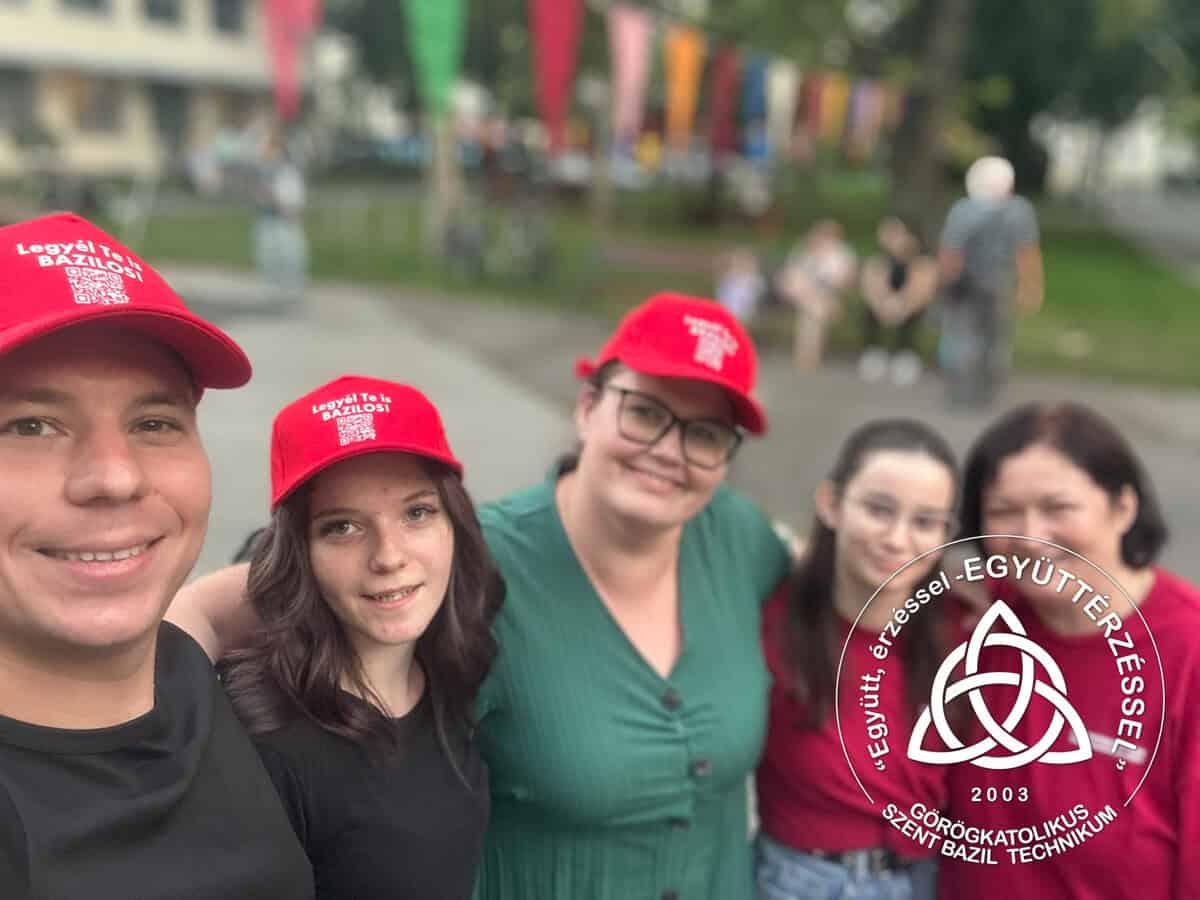 Szent Bazil Középiskola Együtt a közösségért – bazilos diákok az Újkerti közösségi délutánon Debreceni tagintézmény Hírek