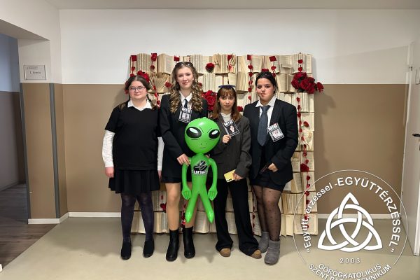 Szent Bazil Középiskola Szent  Bazil Középiskola     Nyító oldal