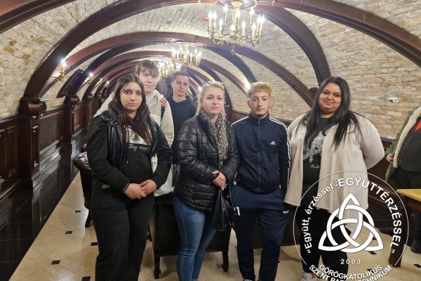 Szent Bazil Középiskola Gasztrotehetségek a dobogó közelében – Szent Bazil vendéglátós sikerek a XXIII. Illésy Gasztro Kupán Debreceni tagintézmény Hírek Nyíregyházi Tagintézmény Versenyereredmények