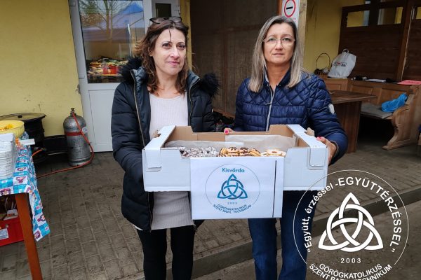 Szent Bazil Középiskola Kisvárdai diákok segítettek: ingyenes képzésen tanuló cukrászok álltak a jótékonyság mellé Hírek Kisvárdai Tagintézmény Szent Bazil Középiskola Télapó itt van! Kisvárda 2024 Hírek IPR Kisvárdai Tagintézmény TÁMOP 3.3.10 046 TÁMOP 3.3.10.