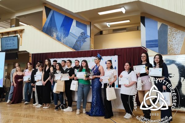 Szent Bazil Középiskola Road show, avagy szakmabemutatók kicsit másképp Hírek Kisvárdai Tagintézmény Szent Bazil Görögkatolikus Középiskola