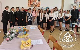 Szent Bazil Középiskola Sikeres kereskedelmi értékesítő vizsgák Kisvárdán – új szakemberekkel gazdagodott a térség Hírek Kisvárdai Tagintézmény