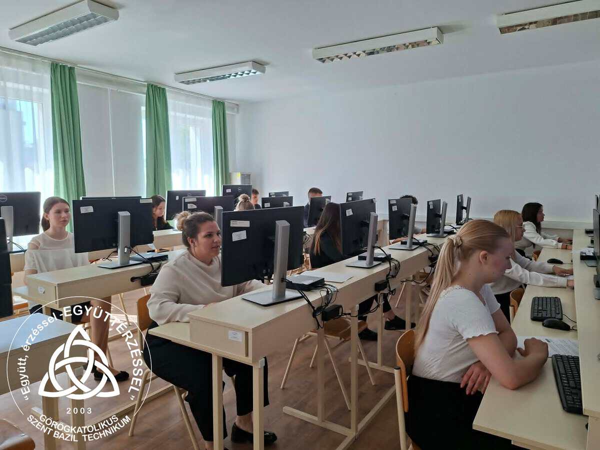Szent Bazil Középiskola Debrecen Postakert Utcájában Születnek a Jövő Pénzügyi Szakemberei – Ingyenes Képzés a Szent Bazil Görögkatolikus Technikumban Debreceni tagintézmény Hírek Szent Bazil Szent Bazil Görögkatolikus Középiskola