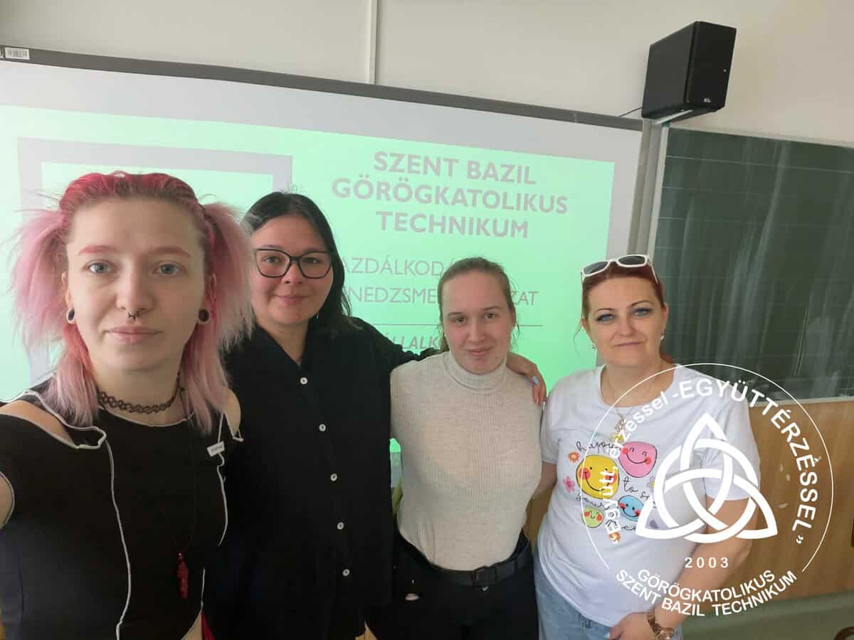 Szent Bazil Középiskola Szent Bazil Görögkatolikus Technikum – Kisvárdai pályaorientáció Kékcsén | Ingyenes képzés Hírek Kisvárdai Tagintézmény Szent Bazil Szent Bazil Görögkatolikus Középiskola