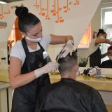 Szent Bazil Középiskola Fodrász vizsga a Szent Bazil Középiskolában Nyíregyháza 2020 június Hírek Nyíregyházi Tagintézmény Szent Bazil Középiskola Fodrász vizsga a Szent Bazil Középiskolában Nyíregyháza 2020 június Hírek Nyíregyházi Tagintézmény