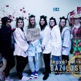 Szent Bazil Középiskola „Itt a farsang, áll a bál…” a Bazil is mulat már… Debreceni tagintézmény Hírek Szent Bazil Görögkatolikus Középiskola Szent Bazil Középiskola „Itt a farsang, áll a bál…” a Bazil is mulat már… Debreceni tagintézmény Hírek Szent Bazil Görögkatolikus Középiskola