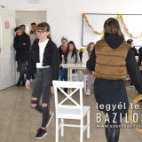 Szent Bazil Középiskola Hogyan tudsz egyszerre TANULNI és PÉNZT keresni? Nyílt nap NYÍREGYHÁZÁN Egyéb Hírek Nyíregyházi Tagintézmény