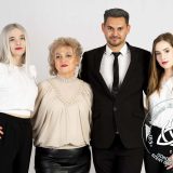 Szent Bazil Középiskola Szalagtűzés Debrecenben amikor a szívünk is díszbe öltözött! Debreceni tagintézmény Hírek Szent Bazil Görögkatolikus Középiskola