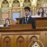 Szent Bazil Középiskola Irány a Parlament! Debreceni tagintézmény Hírek