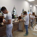 Szent Bazil Középiskola Új csillagok a fodrászvilág egén! Gratulálunk a Szent Bazil végzős diákjainak! Hírek Nyíregyházi Tagintézmény Szent Bazil Középiskola Új csillagok a fodrászvilág egén! Gratulálunk a Szent Bazil végzős diákjainak! Hírek Nyíregyházi Tagintézmény