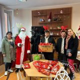 Szent Bazil Középiskola Szívből jövő karácsony – bazilos diákok jótékonysági ajándékgyűjtése Kisvárdán Hírek Kisvárdai Tagintézmény Szent Bazil Középiskola Szívből jövő karácsony – bazilos diákok jótékonysági ajándékgyűjtése Kisvárdán Hírek Kisvárdai Tagintézmény