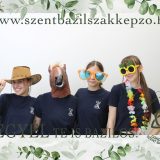 Szent Bazil Középiskola Mozdulj a Szent Bazillal! 2.0: sport, élmény és szakmák testközelből a Faraktár utcában Debreceni tagintézmény Hírek Szent Bazil Középiskola Mozdulj a Szent Bazillal! 2.0: sport, élmény és szakmák testközelből a Faraktár utcában Debreceni tagintézmény Hírek