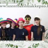 Szent Bazil Középiskola Mozdulj a Szent Bazillal! 2.0: sport, élmény és szakmák testközelből a Faraktár utcában Debreceni tagintézmény Hírek Szent Bazil Középiskola Mozdulj a Szent Bazillal! 2.0: sport, élmény és szakmák testközelből a Faraktár utcában Debreceni tagintézmény Hírek