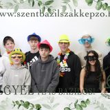 Szent Bazil Középiskola Mozdulj a Szent Bazillal! 2.0: sport, élmény és szakmák testközelből a Faraktár utcában Debreceni tagintézmény Hírek Szent Bazil Középiskola Mozdulj a Szent Bazillal! 2.0: sport, élmény és szakmák testközelből a Faraktár utcában Debreceni tagintézmény Hírek