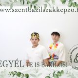 Szent Bazil Középiskola Mozdulj a Szent Bazillal! 2.0: sport, élmény és szakmák testközelből a Faraktár utcában Debreceni tagintézmény Hírek Szent Bazil Középiskola Mozdulj a Szent Bazillal! 2.0: sport, élmény és szakmák testközelből a Faraktár utcában Debreceni tagintézmény Hírek