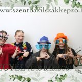 Szent Bazil Középiskola Mozdulj a Szent Bazillal! 2.0: sport, élmény és szakmák testközelből a Faraktár utcában Debreceni tagintézmény Hírek Szent Bazil Középiskola Mozdulj a Szent Bazillal! 2.0: sport, élmény és szakmák testközelből a Faraktár utcában Debreceni tagintézmény Hírek