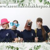 Szent Bazil Középiskola Mozdulj a Szent Bazillal! 2.0: sport, élmény és szakmák testközelből a Faraktár utcában Debreceni tagintézmény Hírek Szent Bazil Középiskola Mozdulj a Szent Bazillal! 2.0: sport, élmény és szakmák testközelből a Faraktár utcában Debreceni tagintézmény Hírek