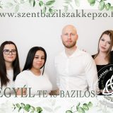 Szent Bazil Középiskola Szalagtűző a Postakert utcai telephelyen: tehetség, show és karácsonyi hangulat egy estén Debreceni tagintézmény Hírek Szent Bazil Középiskola Szalagtűző a Postakert utcai telephelyen: tehetség, show és karácsonyi hangulat egy estén Debreceni tagintézmény Hírek