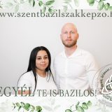 Szent Bazil Középiskola Szalagtűző a Postakert utcai telephelyen: tehetség, show és karácsonyi hangulat egy estén Debreceni tagintézmény Hírek Szent Bazil Középiskola Szalagtűző a Postakert utcai telephelyen: tehetség, show és karácsonyi hangulat egy estén Debreceni tagintézmény Hírek