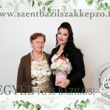 Szent Bazil Középiskola Szalagtűző a Postakert utcai telephelyen: tehetség, show és karácsonyi hangulat egy estén Debreceni tagintézmény Hírek Szent Bazil Középiskola Szalagtűző a Postakert utcai telephelyen: tehetség, show és karácsonyi hangulat egy estén Debreceni tagintézmény Hírek