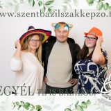 Szent Bazil Középiskola Szalagtűző a Postakert utcai telephelyen: tehetség, show és karácsonyi hangulat egy estén Debreceni tagintézmény Hírek Szent Bazil Középiskola Szalagtűző a Postakert utcai telephelyen: tehetség, show és karácsonyi hangulat egy estén Debreceni tagintézmény Hírek