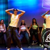 Szent Bazil Középiskola Szalagtűző a Postakert utcai telephelyen: tehetség, show és karácsonyi hangulat egy estén Debreceni tagintézmény Hírek Szent Bazil Középiskola Szalagtűző a Postakert utcai telephelyen: tehetség, show és karácsonyi hangulat egy estén Debreceni tagintézmény Hírek