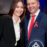 Szent Bazil Középiskola Szalagtűző a Postakert utcai telephelyen: tehetség, show és karácsonyi hangulat egy estén Debreceni tagintézmény Hírek Szent Bazil Középiskola Szalagtűző a Postakert utcai telephelyen: tehetség, show és karácsonyi hangulat egy estén Debreceni tagintézmény Hírek