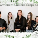 Szent Bazil Középiskola Szalagtűző a Postakert utcai telephelyen: tehetség, show és karácsonyi hangulat egy estén Debreceni tagintézmény Hírek Szent Bazil Középiskola Szalagtűző a Postakert utcai telephelyen: tehetség, show és karácsonyi hangulat egy estén Debreceni tagintézmény Hírek