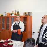 Szent Bazil Középiskola Parajkrémleves és piskótarolád: Vizsgázott a jövő vendéglátós generációja! Hírek Nyíregyházi Tagintézmény Szent Bazil Középiskola Parajkrémleves és piskótarolád: Vizsgázott a jövő vendéglátós generációja! Hírek Nyíregyházi Tagintézmény