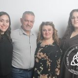 Szent Bazil Középiskola Kisvárdai elegancia és összefogás – nagy sikerrel rendezték meg a Szent Bazil Technikum jótékonysági bálját Hírek Kisvárdai Tagintézmény Szent Bazil Középiskola Kisvárdai elegancia és összefogás – nagy sikerrel rendezték meg a Szent Bazil Technikum jótékonysági bálját Hírek Kisvárdai Tagintézmény