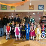 Szent Bazil Középiskola Jótékonyság Kisvárdán – a Szent Bazil Technikum diákjai örömet vittek az óvodába Hírek Kisvárdai Tagintézmény Szent Bazil Középiskola Jótékonyság Kisvárdán – a Szent Bazil Technikum diákjai örömet vittek az óvodába Hírek Kisvárdai Tagintézmény