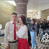 Szent Bazil Középiskola Kisvárdán retró életre kelt: ingyenes képzésben tanuló diákok vitték sikerre a Szent Bazil Technikum hetét Hírek Kisvárdai Tagintézmény Szent Bazil Középiskola Kisvárdán retró életre kelt: ingyenes képzésben tanuló diákok vitték sikerre a Szent Bazil Technikum hetét Hírek Kisvárdai Tagintézmény