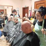 Szent Bazil Középiskola Szépség, gondoskodás és hivatástudat Debrecenben – a Szent Bazil Technikum diákjai ismét segítő kezet nyújtottak Debreceni tagintézmény Hírek Szent Bazil Középiskola Szépség, gondoskodás és hivatástudat Debrecenben – a Szent Bazil Technikum diákjai ismét segítő kezet nyújtottak Debreceni tagintézmény Hírek
