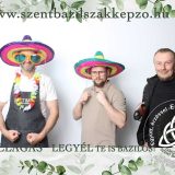 Szent Bazil Középiskola Emlékekkel teli búcsú a Faraktár utcában – különleges ballagás Debrecenben Debreceni tagintézmény Hírek Szent Bazil Középiskola Emlékekkel teli búcsú a Faraktár utcában – különleges ballagás Debrecenben Debreceni tagintézmény Hírek