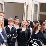 Szent Bazil Középiskola Emlékekkel teli búcsú a Faraktár utcában – különleges ballagás Debrecenben Debreceni tagintézmény Hírek Szent Bazil Középiskola Emlékekkel teli búcsú a Faraktár utcában – különleges ballagás Debrecenben Debreceni tagintézmény Hírek