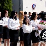 Szent Bazil Középiskola Emlékekkel teli búcsú a Faraktár utcában – különleges ballagás Debrecenben Debreceni tagintézmény Hírek Szent Bazil Középiskola Emlékekkel teli búcsú a Faraktár utcában – különleges ballagás Debrecenben Debreceni tagintézmény Hírek