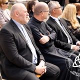 Szent Bazil Középiskola Emlékekkel teli búcsú a Faraktár utcában – különleges ballagás Debrecenben Debreceni tagintézmény Hírek Szent Bazil Középiskola Emlékekkel teli búcsú a Faraktár utcában – különleges ballagás Debrecenben Debreceni tagintézmény Hírek