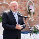 Szent Bazil Középiskola Emlékekkel teli búcsú a Faraktár utcában – különleges ballagás Debrecenben Debreceni tagintézmény Hírek Szent Bazil Középiskola Emlékekkel teli búcsú a Faraktár utcában – különleges ballagás Debrecenben Debreceni tagintézmény Hírek