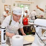 Szent Bazil Középiskola Édes sikerek Nyíregyházán – Látványos cukrász remekművek születtek a Szent Bazil szakmai vizsgáján Hírek Nyíregyházi Tagintézmény Szent Bazil Középiskola Édes sikerek Nyíregyházán – Látványos cukrász remekművek születtek a Szent Bazil szakmai vizsgáján Hírek Nyíregyházi Tagintézmény