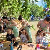 Szent Bazil Középiskola Debreceni gyereknap: diákjaink aktívan segítették a gyermeknapi programokat Debreceni tagintézmény Hírek Szent Bazil Középiskola Debreceni gyereknap: diákjaink aktívan segítették a gyermeknapi programokat Debreceni tagintézmény Hírek